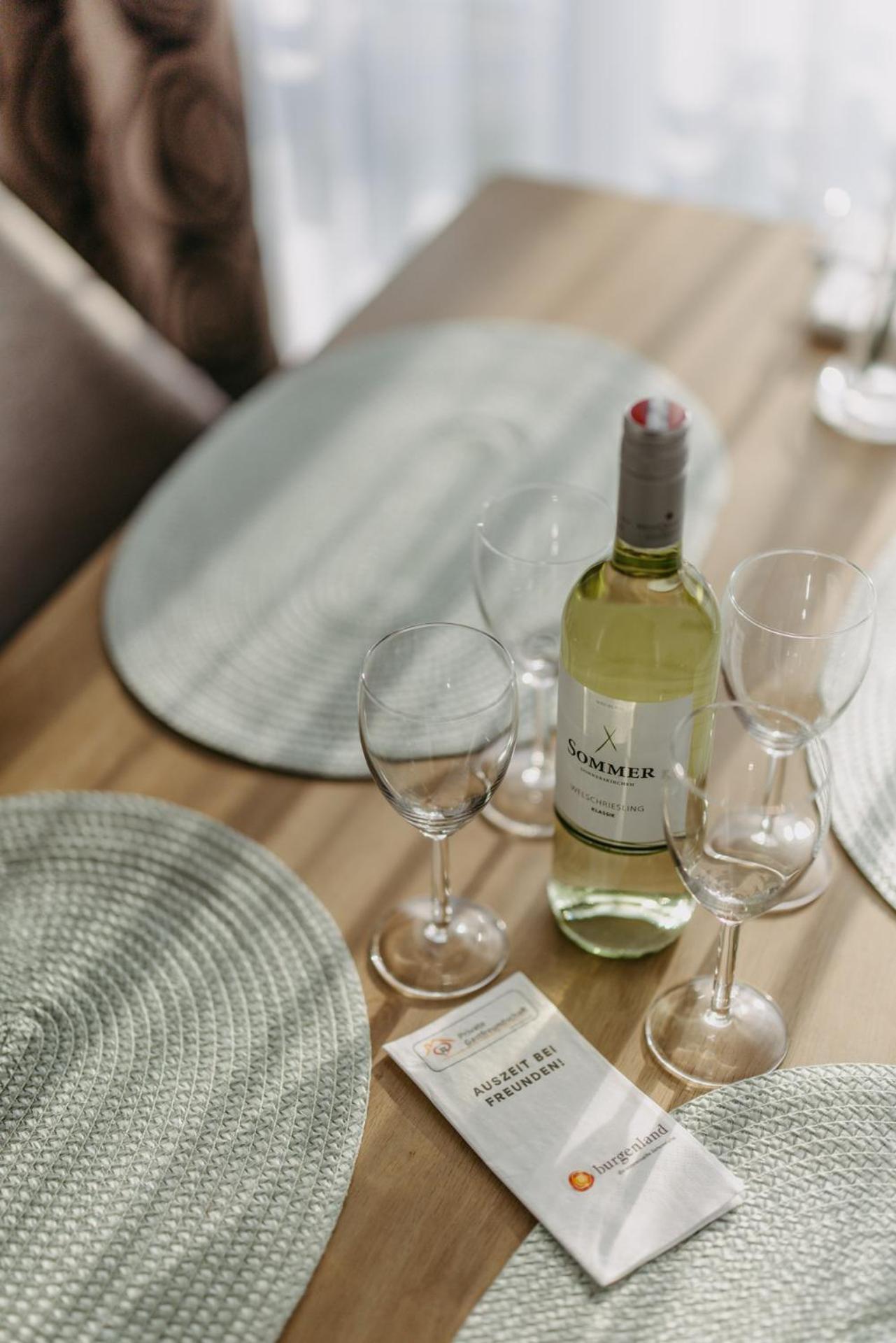 Grosse Ferienwohnung Burgenland Eisenstadt Ngoại thất bức ảnh